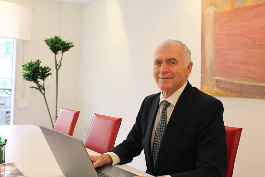 Avila abogados representante emiratos